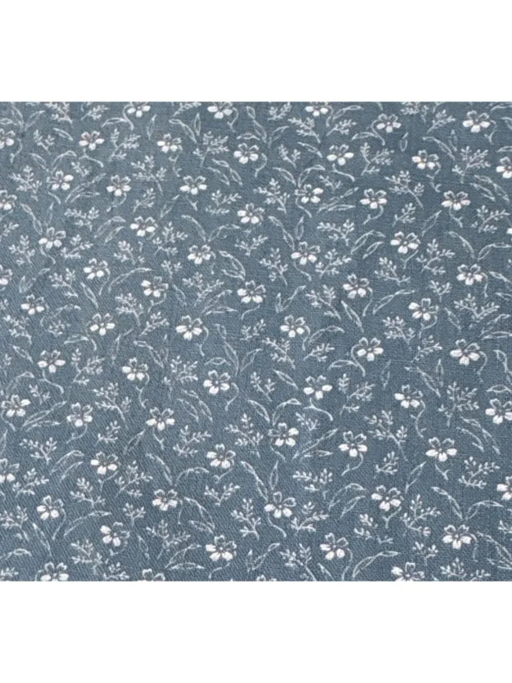 Floral Blue Cotton Fat Quarter Fabric 18